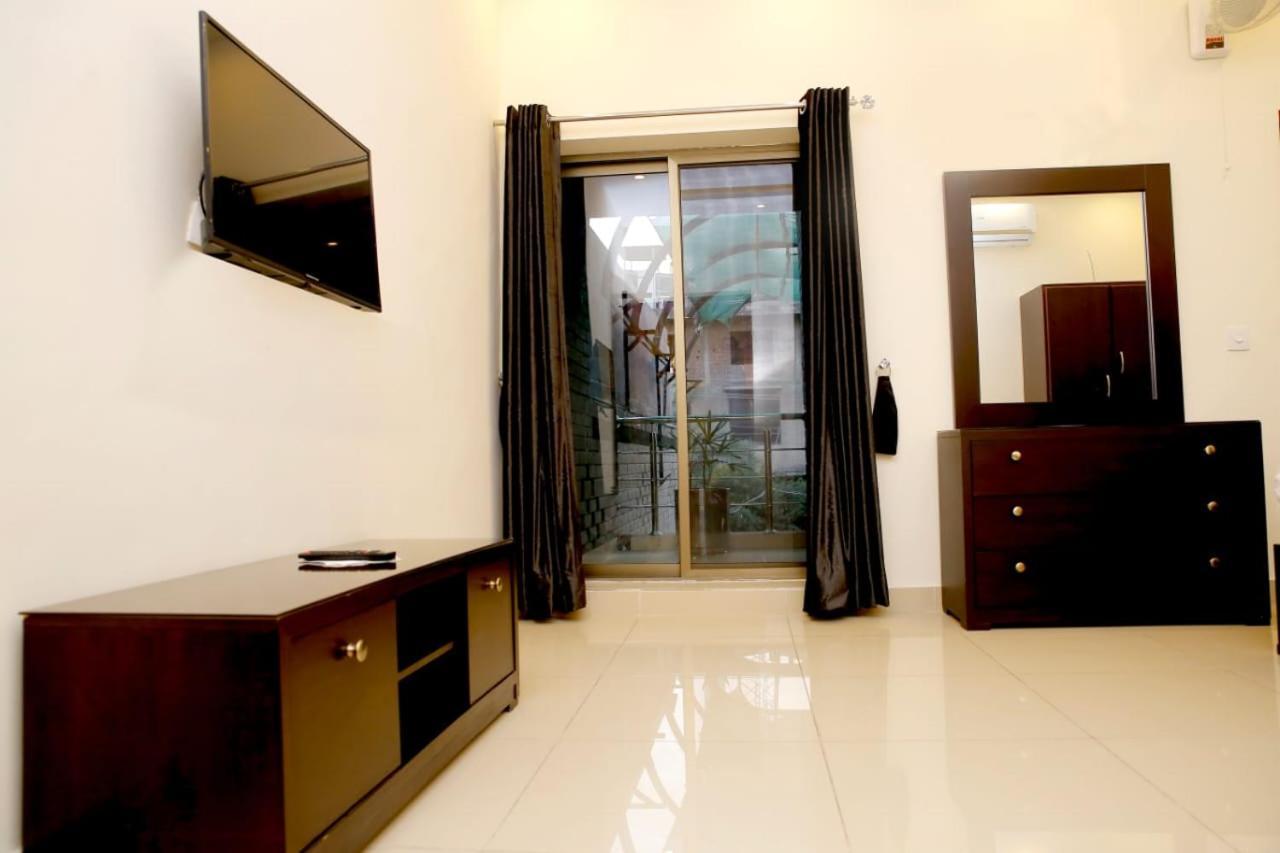 Hotel Noor Plaza Lahor Dış mekan fotoğraf